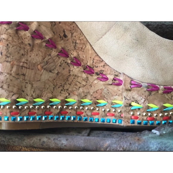 Gianni Bini Wedges - Picture 3 of 4